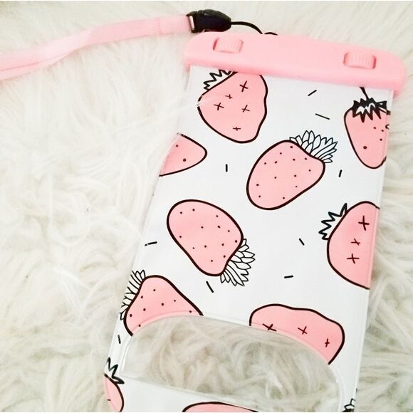 Strawberry water proof pouch for pool - Picture 2 of 5
